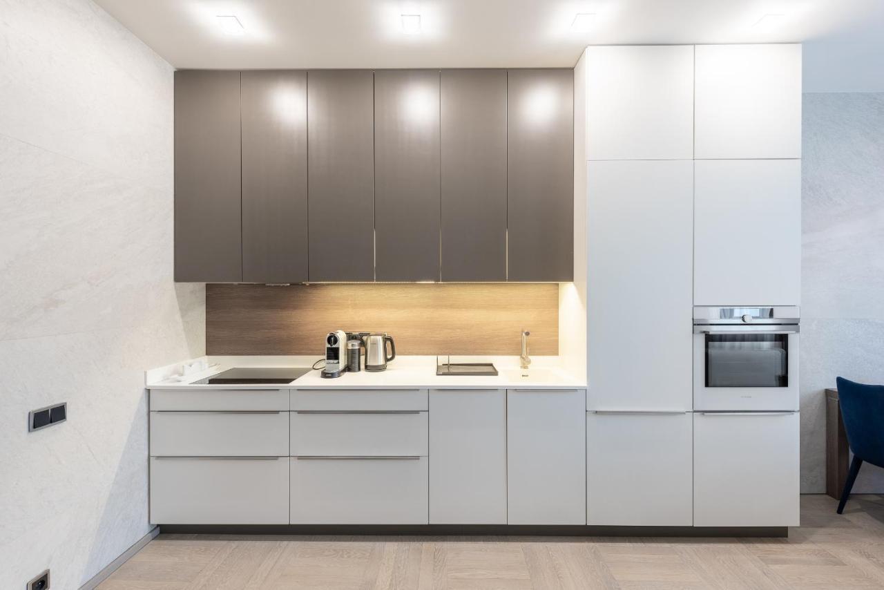 New Luxury Apt With Ac&Parking In The Center Of Prague Apartment Ngoại thất bức ảnh